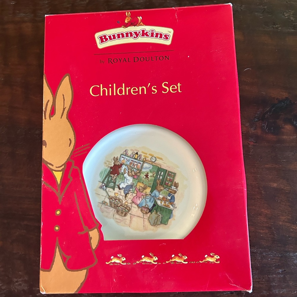 Bunnykins children’s dish set